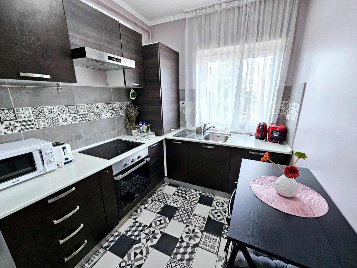Chic Studio Old City Center - Ivo19 布加勒斯特 外观 照片
